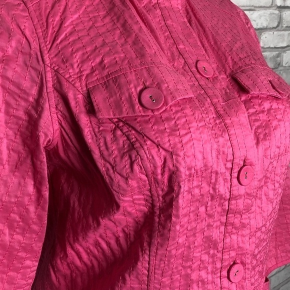 Chico’s pink quilted button down top, size 2 - Picture 4 of 7